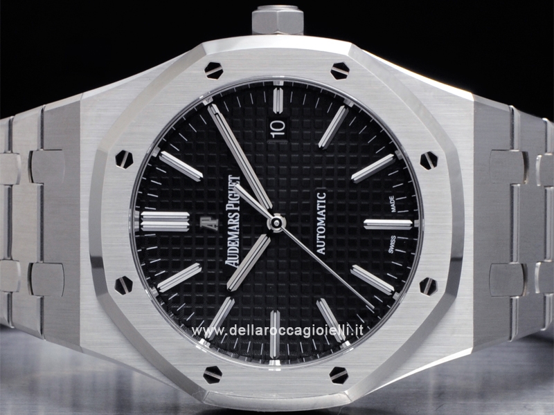 Audemars Piguet Royal Oak Watch 15400ST