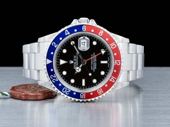 Rolex GMT-Master II Pepsi Oyster Red Blue Bezel  Watch  16710 