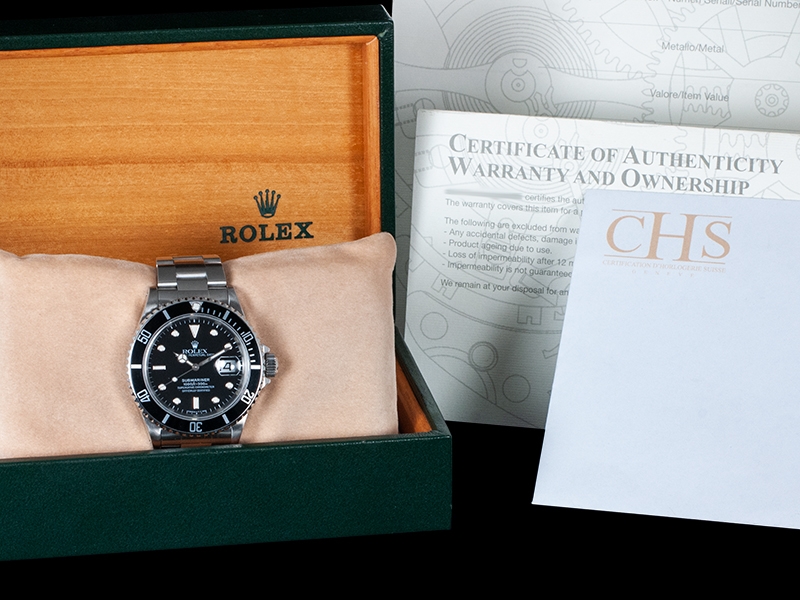 Rolex Submariner Date Watch 16610