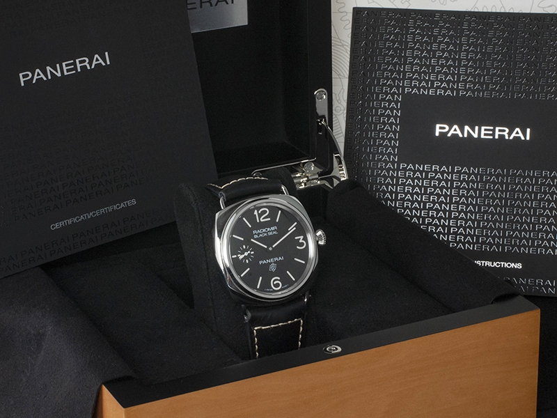 Officine Panerai Radiomir Black Seal Logo Full Set Watch PAM 000754
